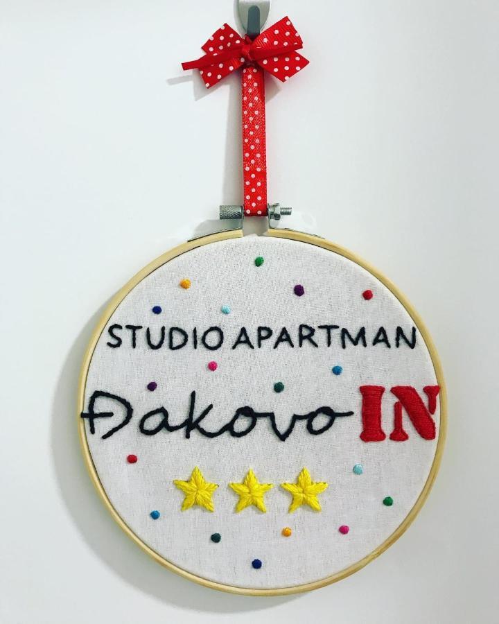 Studio Apartman Dakovo In Bagian luar foto